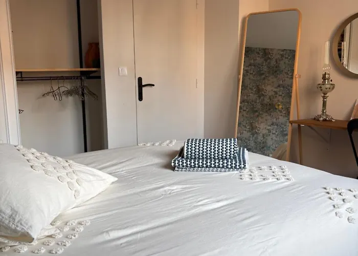 Quarto em Acomodações Particulares Ne Cherche Plus, Tu As Trouvé Un Cocon Cosy à